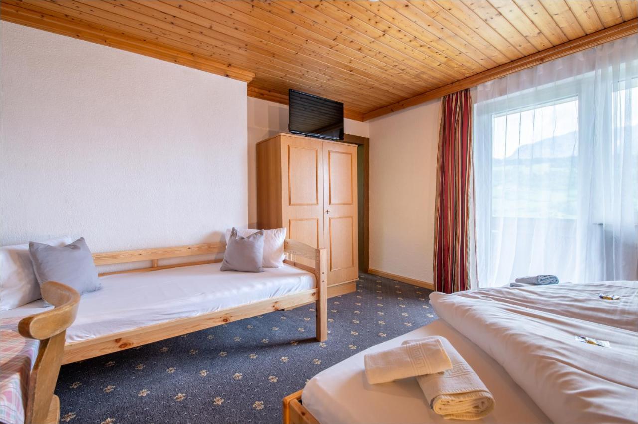 Panoramahotel Stocker بروغيرن المظهر الخارجي الصورة
